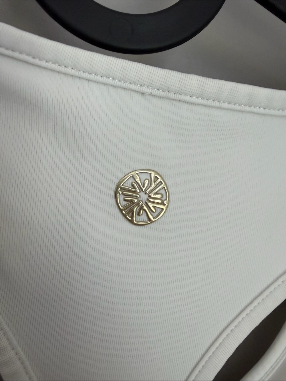 Lilly Pulitzer Luxletic White Racerback Built-In Bra Stretch Tank Top Womens XS - Picture 4 of 7